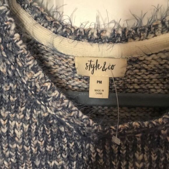 NWT. Style & Co.  Eyelash Yarn Sweater Sz. MP - Picture 4 of 7